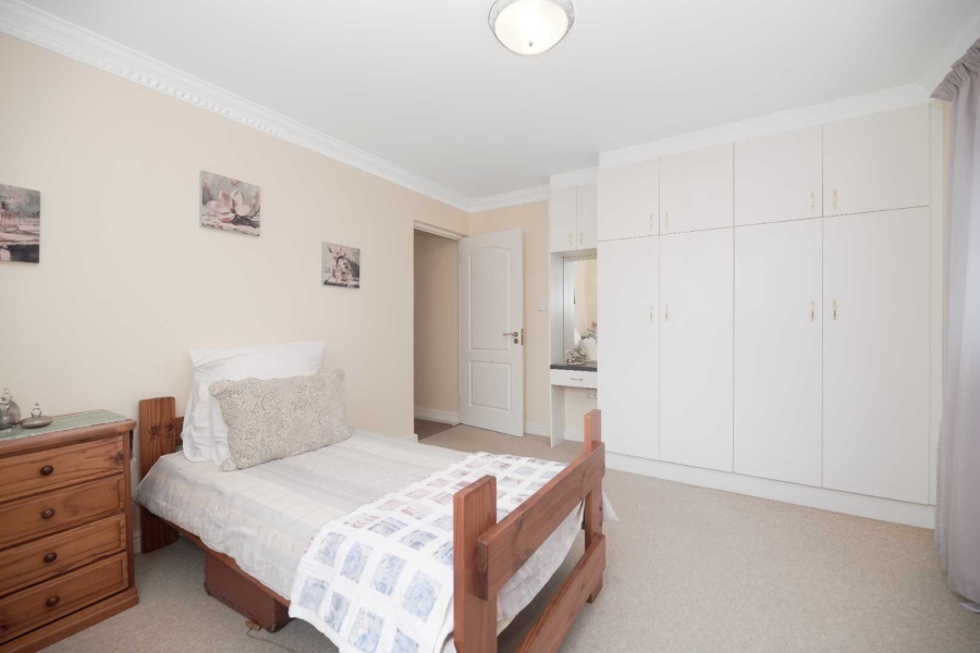 4 Bedroom Property for Sale in Pearly Beach Western Cape